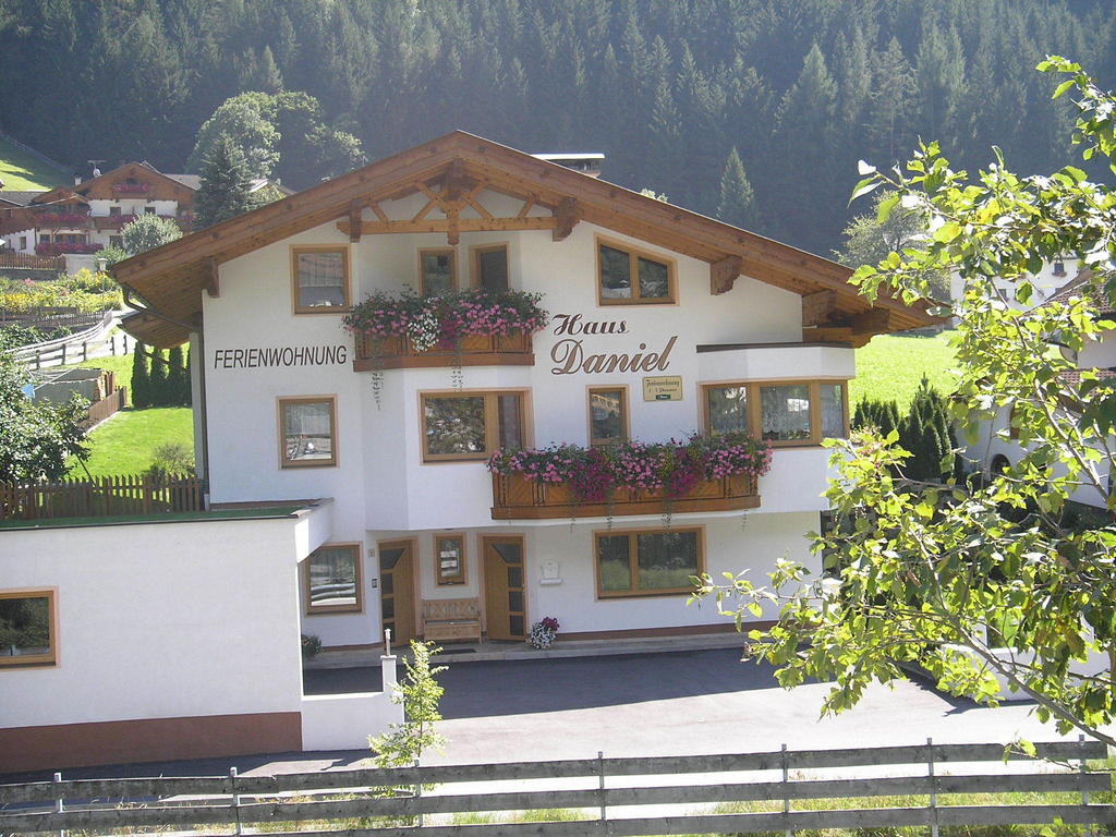 Haus Daniel Apartment Neustift im Stubaital Ngoại thất bức ảnh